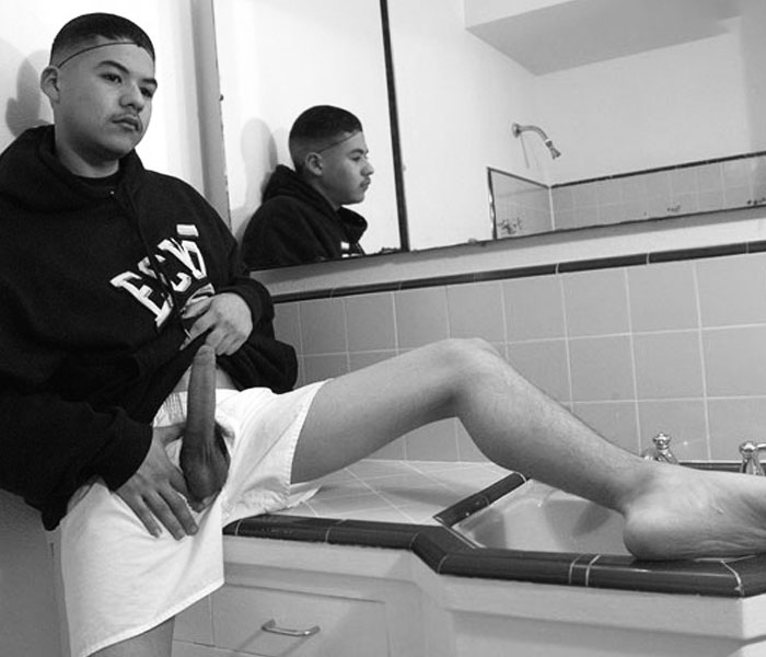 Bi Latino Men